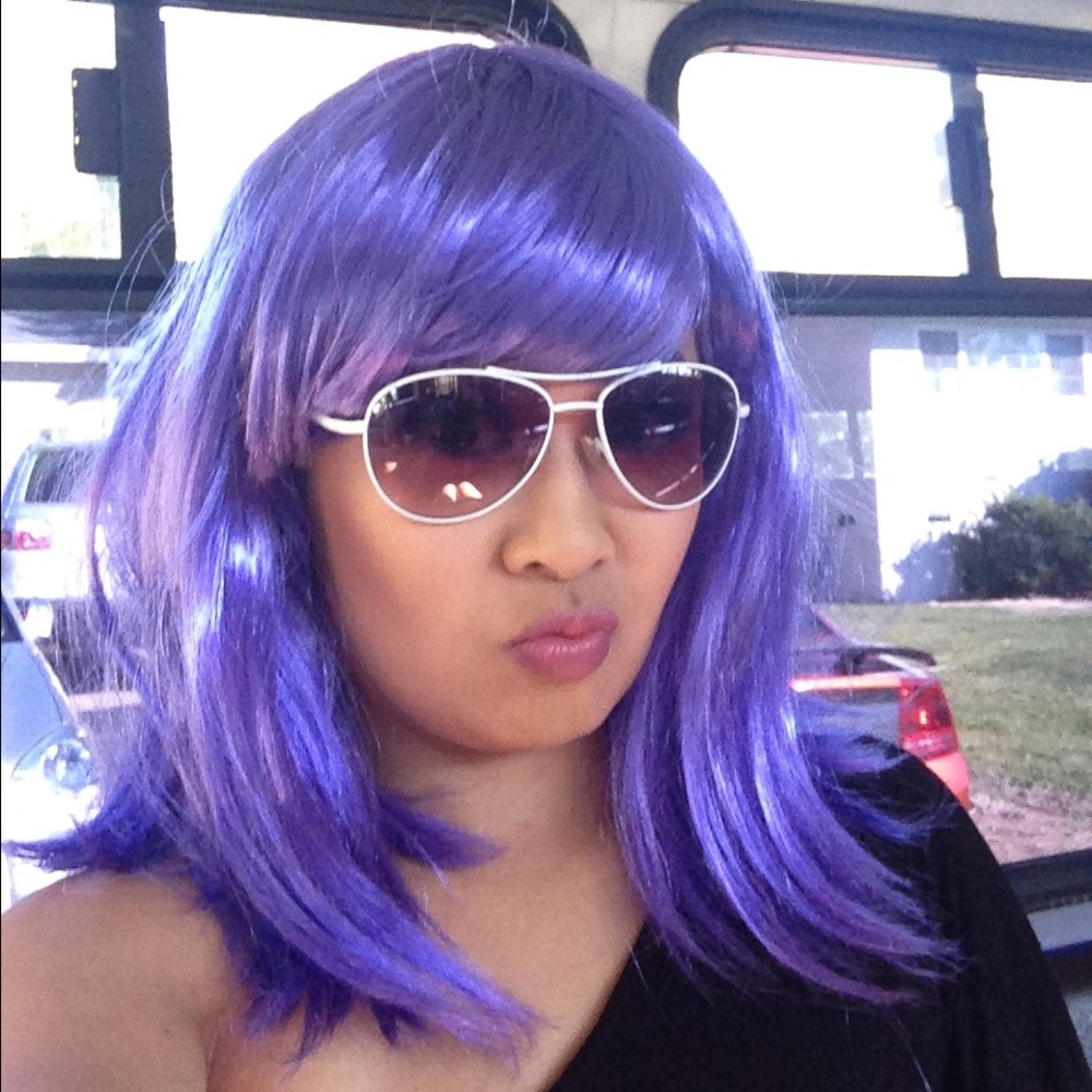 Meet your Posher, Crystal